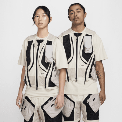 Nike ナイキ ISPA ベスト S/Mサイズ NIKE公式】ナイキ ISPA ベスト.オンラインストア (通販サイト)